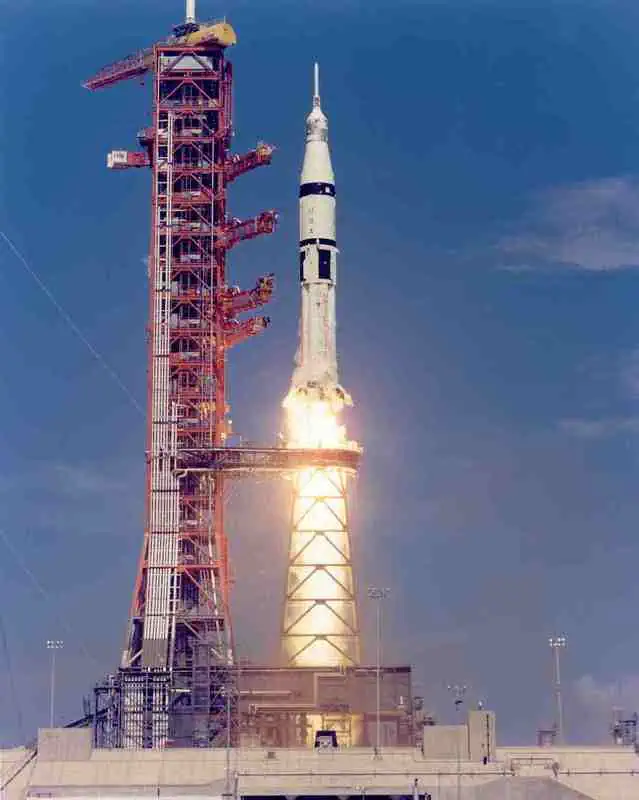 pad-39b-saturn-1b-launch_orig